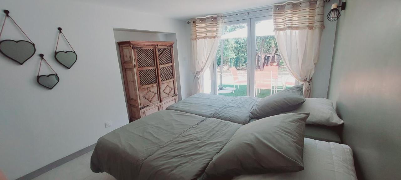 Apartamento Location A La Semaine Néoules Exterior foto